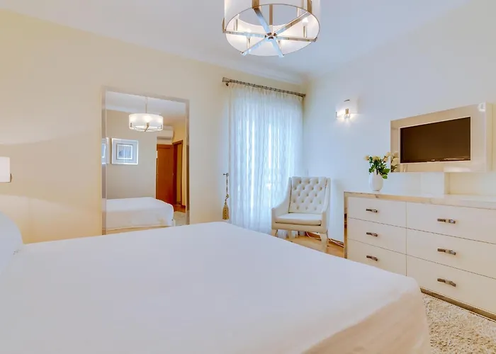 Al - Moura * Vilamoura